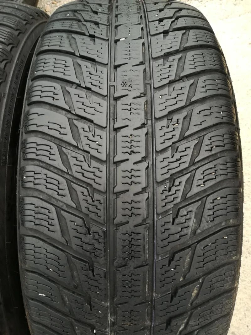 Гуми Зимни 265/60R18, снимка 4 - Гуми и джанти - 30500244