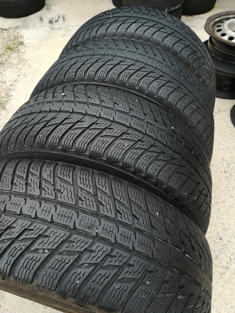 Гуми Зимни 265/60R18, снимка 3 - Гуми и джанти - 30500244