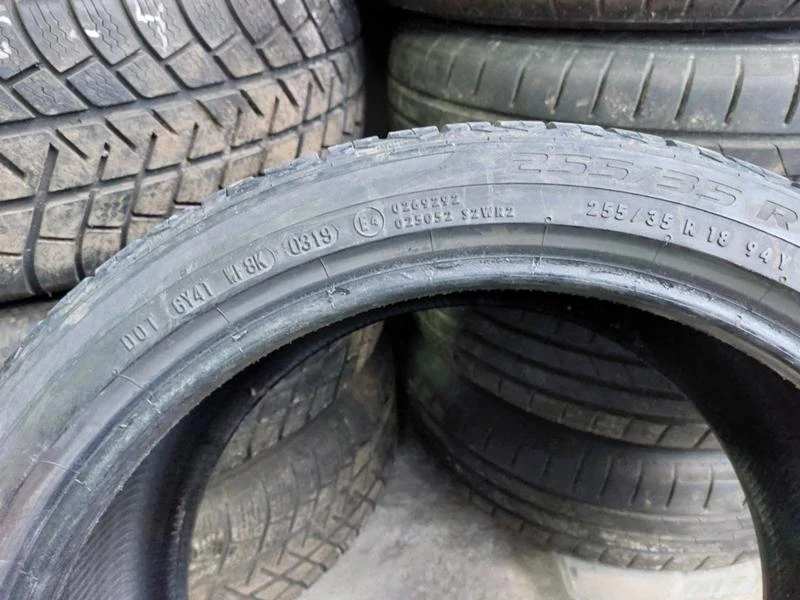 Гуми Летни 255/35R18, снимка 7 - Гуми и джанти - 36663419