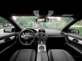 Mercedes-Benz C 350 Mercedes C350 4matic AMG pac, NAVI, Кожа, 2ключа, снимка 6