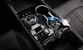 Kia K5, снимка 9