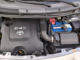 Toyota Yaris 1.4 D4D 90 кс, снимка 11 - Автомобили и джипове - 45844805