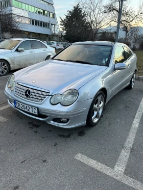 Mercedes-Benz C 200  Панорама   Навигация    Камера за паркиране , снимка 2