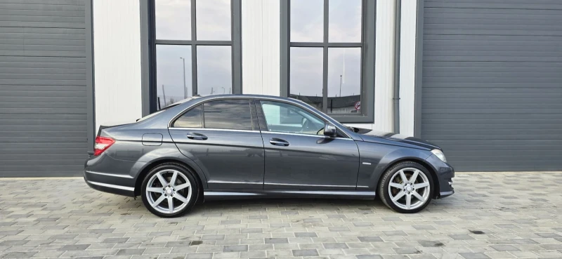 Mercedes-Benz C 320 AMG PACK AVANTGARDE 7G-TRONIC, снимка 8 - Автомобили и джипове - 48347456