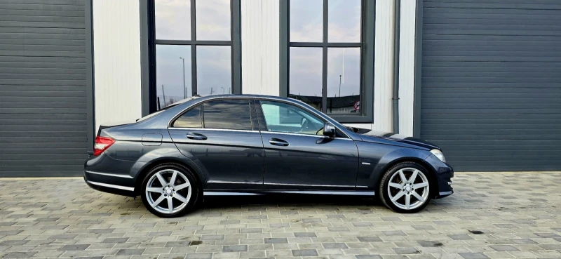 Mercedes-Benz C 320 AMG PACK AVANTGARDE 7G-TRONIC, снимка 8 - Автомобили и джипове - 48568213