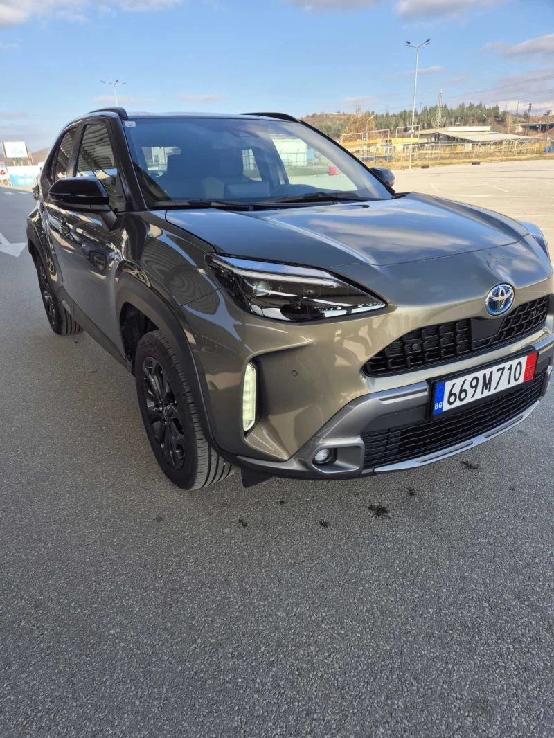 Toyota Yaris Cross Suv , снимка 3 - Автомобили и джипове - 48358566