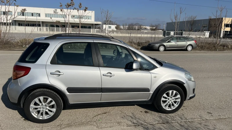 Suzuki SX4 4x4 с Нова газова уредба, снимка 3 - Автомобили и джипове - 49468935