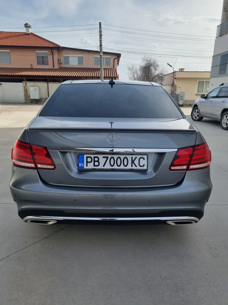 Mercedes-Benz E 250, снимка 4 - Автомобили и джипове - 49533358