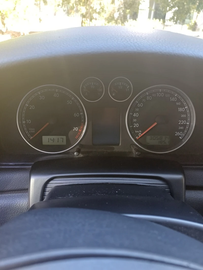 VW Passat, снимка 4 - Автомобили и джипове - 52295956