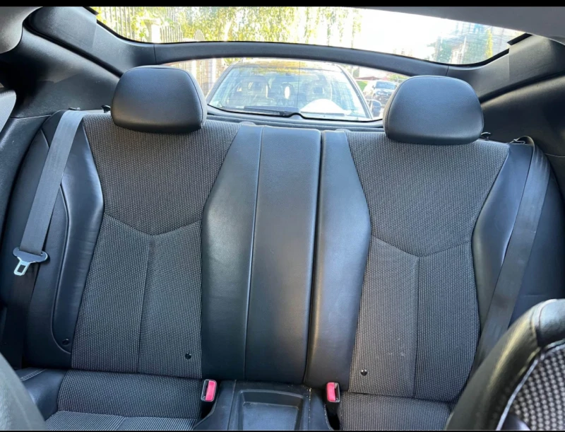 Hyundai Veloster  1, 6 GDI, NAVI* ПРОМОЦЕНА ДО 20-ТИ ДЕКЕМВ- 9, 699Л, снимка 8 - Автомобили и джипове - 51909021