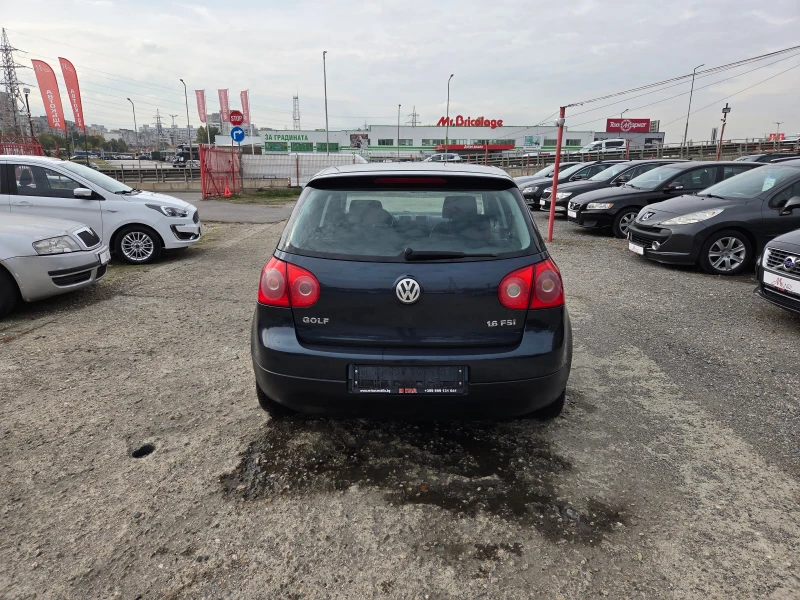 VW Golf 1.6FSI, снимка 5 - Автомобили и джипове - 52130061