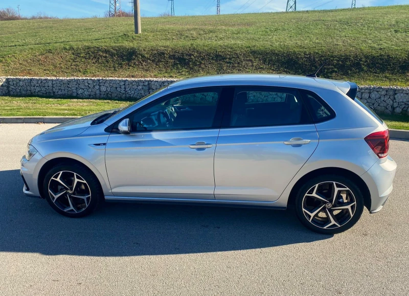 VW Polo 1.0 R-Line , снимка 4 - Автомобили и джипове - 52425058