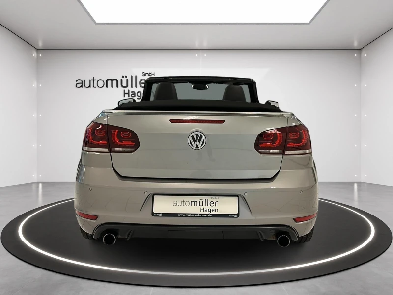 VW Golf 2.0 TSI GTI Cabrio DSG DYN-A| NAVI| TEMPO| AHK, снимка 5 - Автомобили и джипове - 52536144