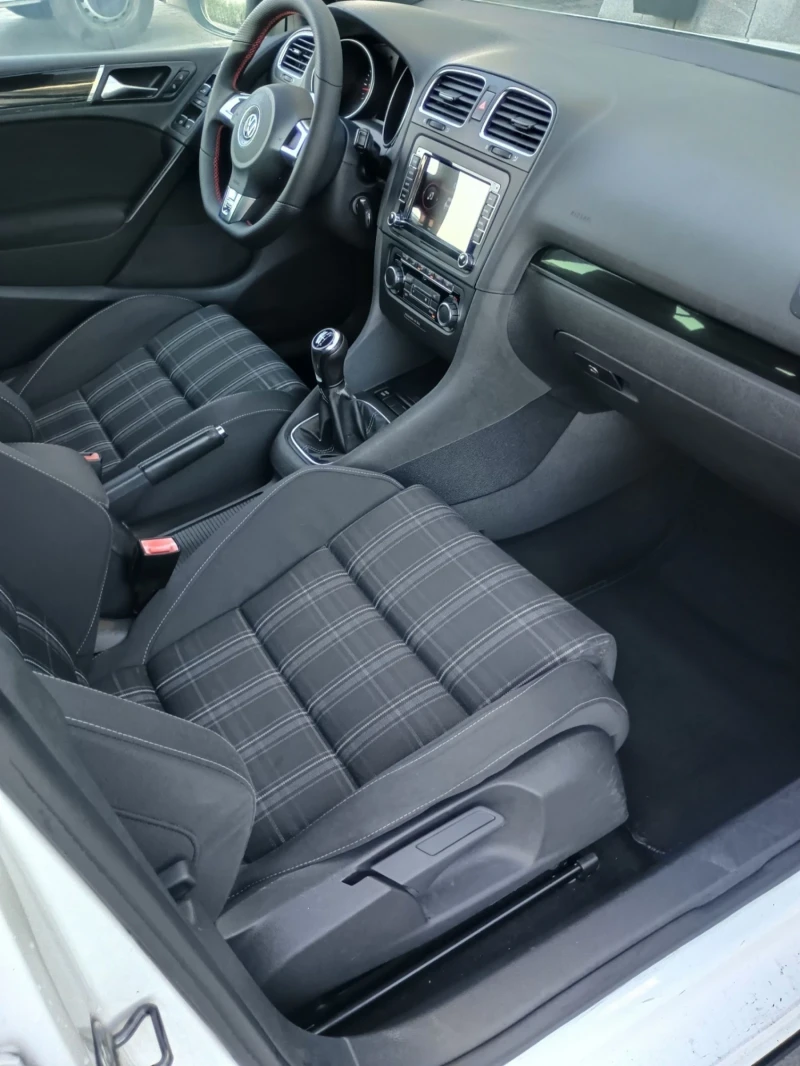 VW Golf * GTD * 2.0TDI 170ps 2012г. УНИКАТ!!!, снимка 11 - Автомобили и джипове - 52722677