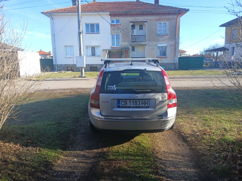 Volvo V50 2.0d, снимка 5 - Автомобили и джипове - 53111165