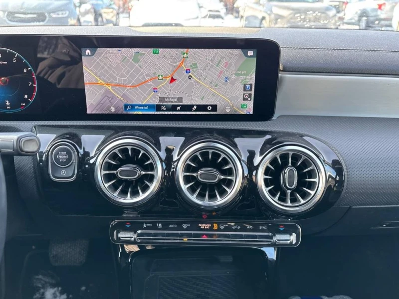 Mercedes-Benz CLA * 250 4MATIC Coupe * CARFAX * ЦЕНА ДО БГ, снимка 9 - Автомобили и джипове - 53249211