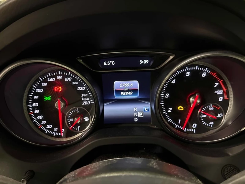 Mercedes-Benz CLA * 250 * CARFAX * ЦЕНА ДО БГ, снимка 12 - Автомобили и джипове - 53468804