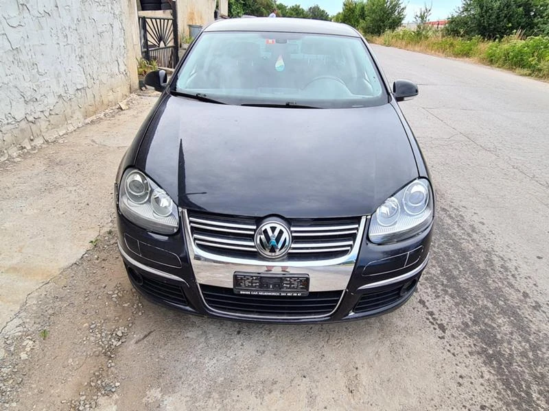 VW Jetta 2.0TFSI BWA, снимка 1 - Автомобили и джипове - 47659925