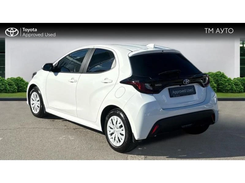 Toyota Yaris 1.5P M/T FANCY - изображение 2