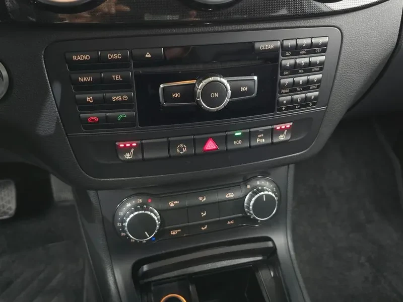 Mercedes-Benz B 200 2.0, снимка 15 - Автомобили и джипове - 54278404