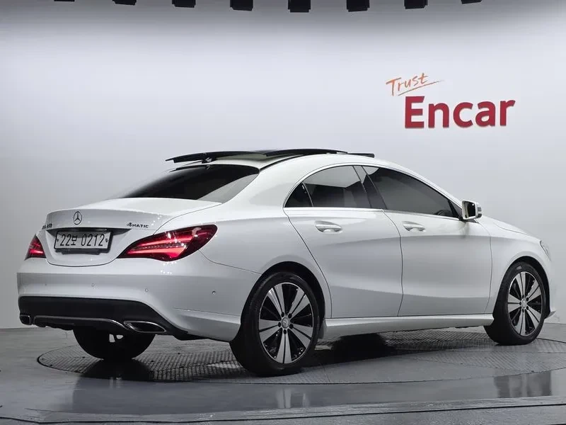 Mercedes-Benz CLA 250 4Matic, снимка 2 - Автомобили и джипове - 55738630