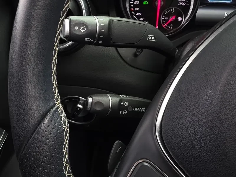 Mercedes-Benz CLA 250 4Matic, снимка 16 - Автомобили и джипове - 55738630