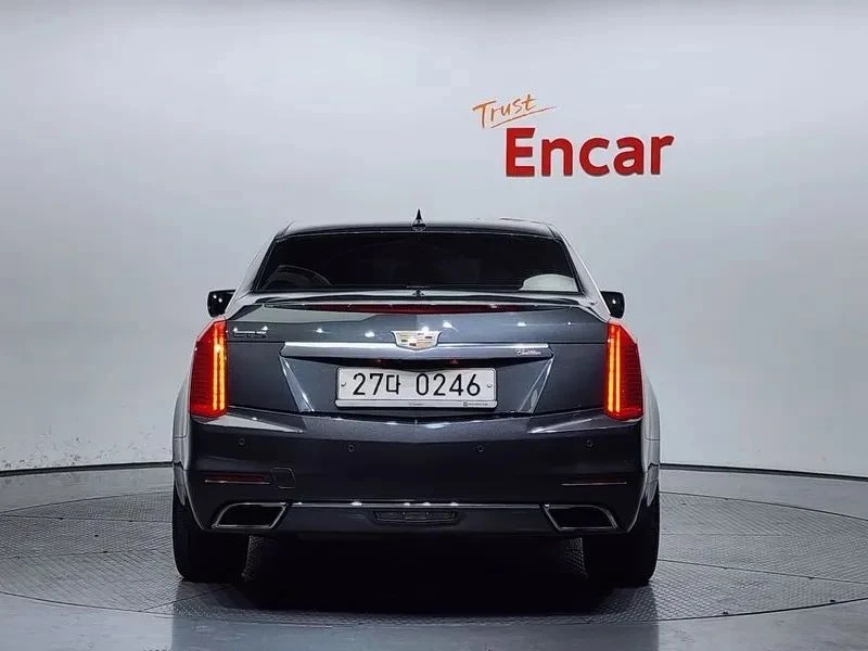Cadillac Cts, снимка 4 - Автомобили и джипове - 56687824