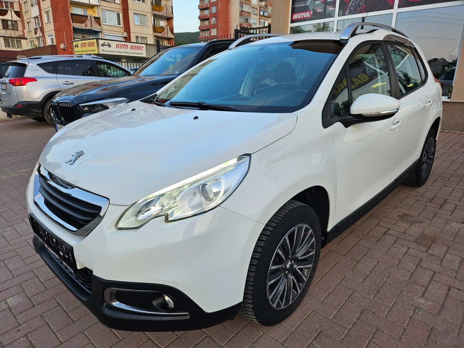 Peugeot 2008 1.4HDI, Navi, 86212км! - изображение 4