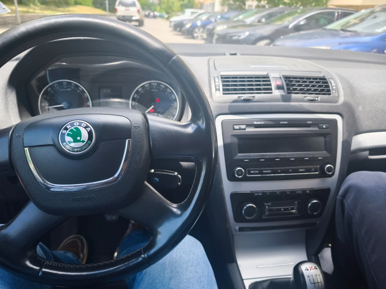 Skoda Octavia 1.6 tdi 4x4 - изображение 5
