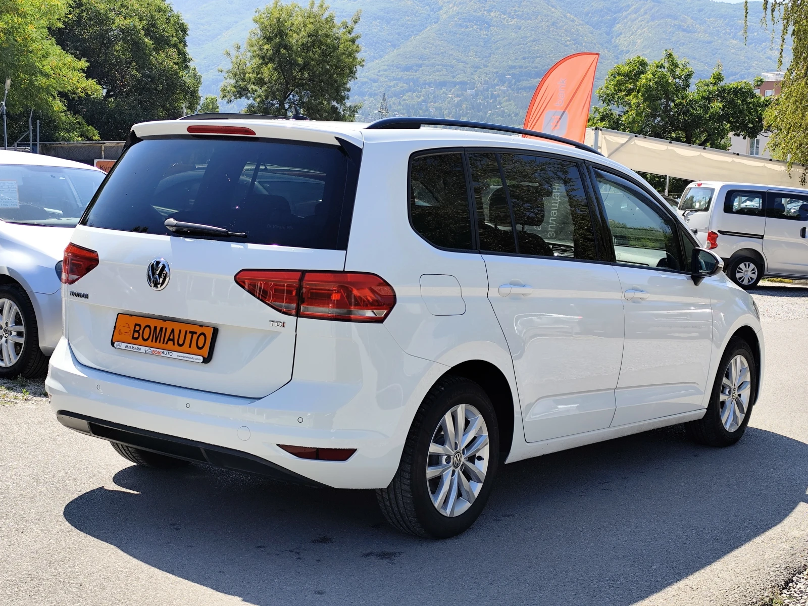 VW Touran 1.6TDi* FACE* 7 MECTA* NAVI* EURO6B*  - изображение 4