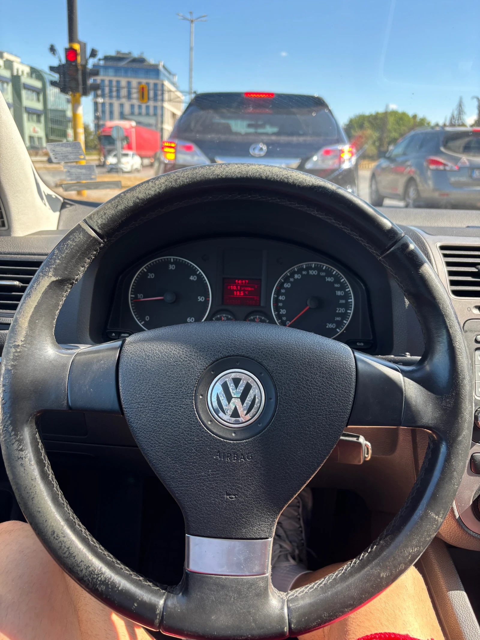 VW Golf | Mobile.bg   17