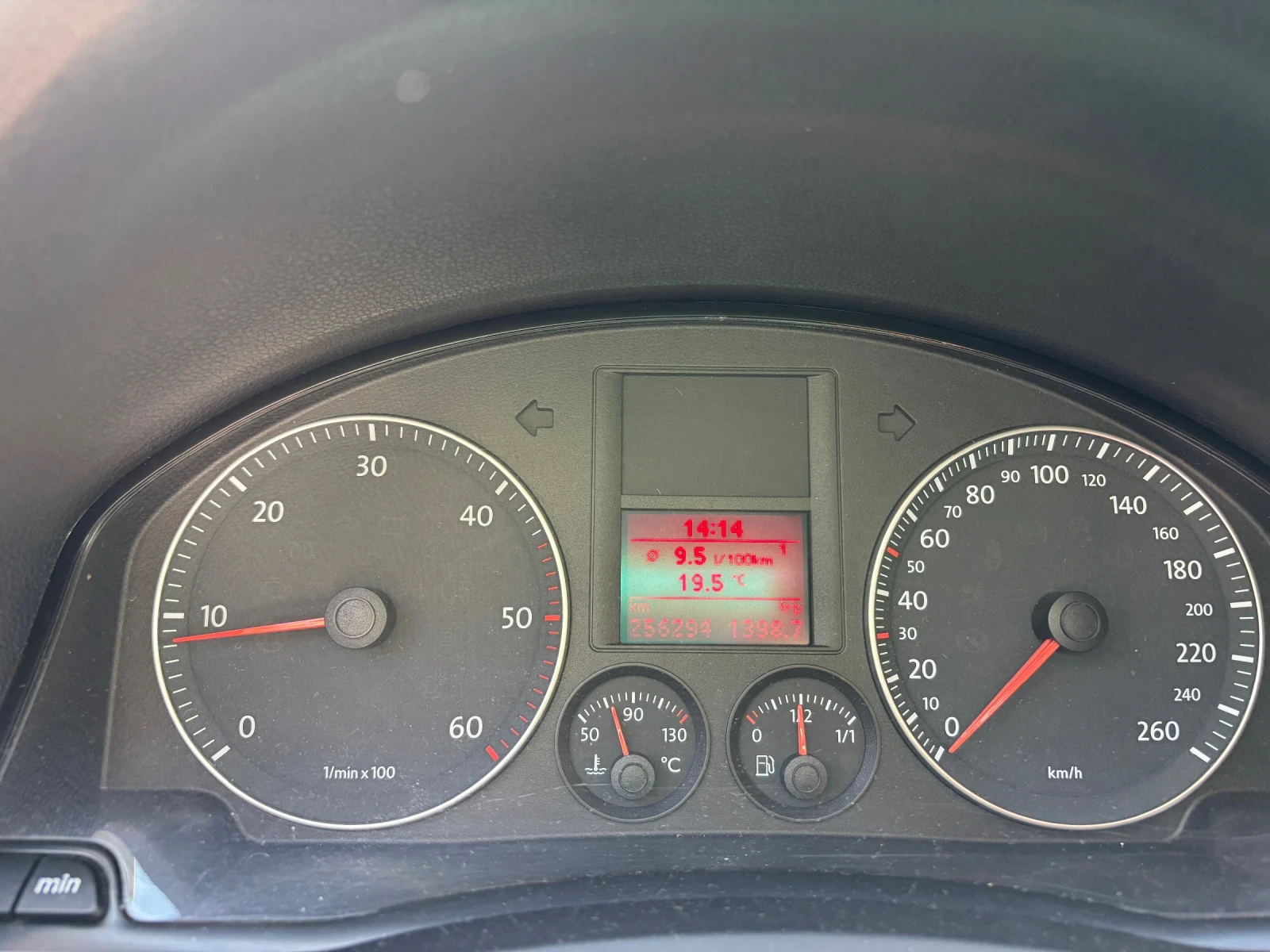 VW Golf | Mobile.bg   11