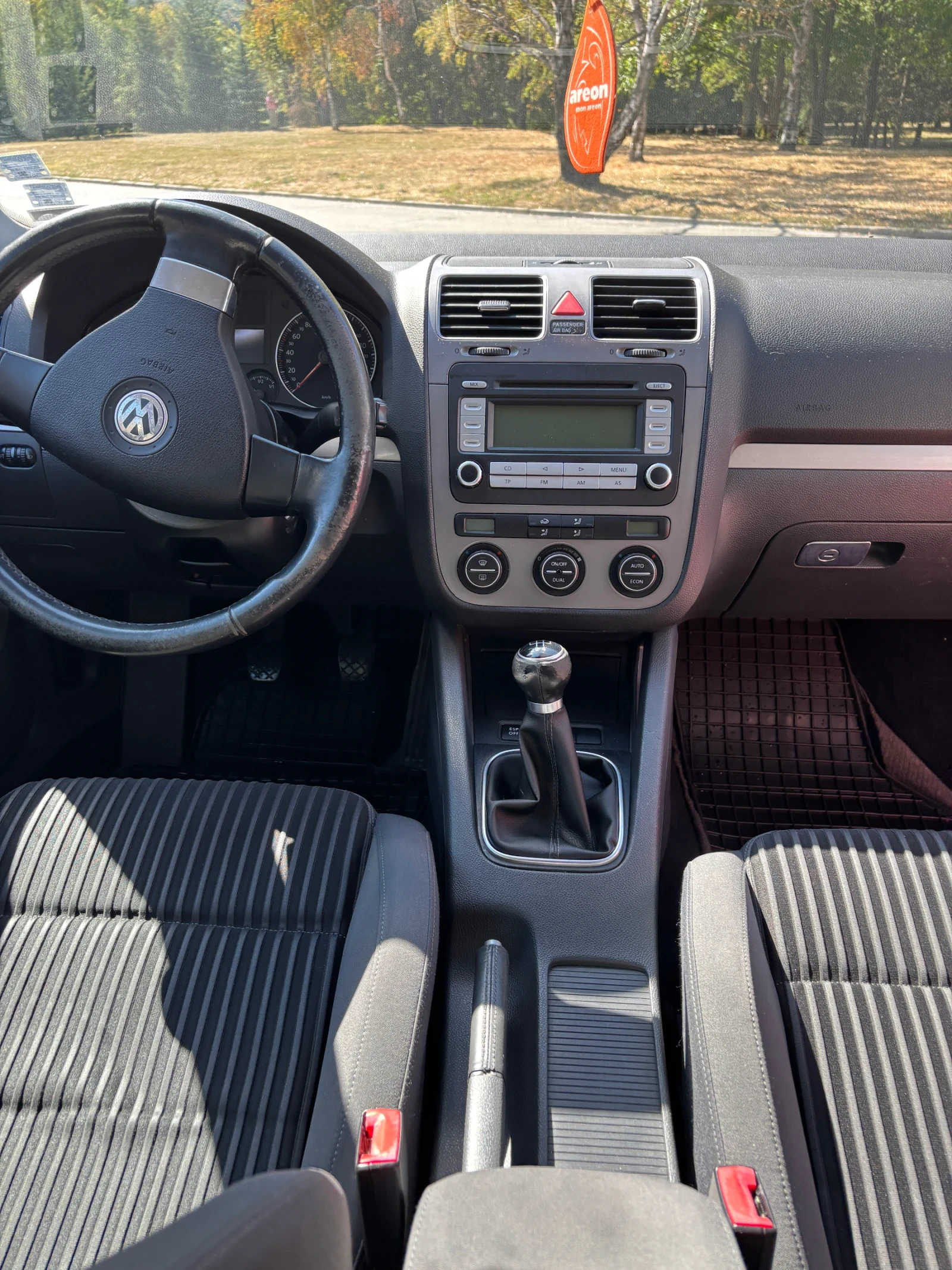 VW Golf  - изображение 7