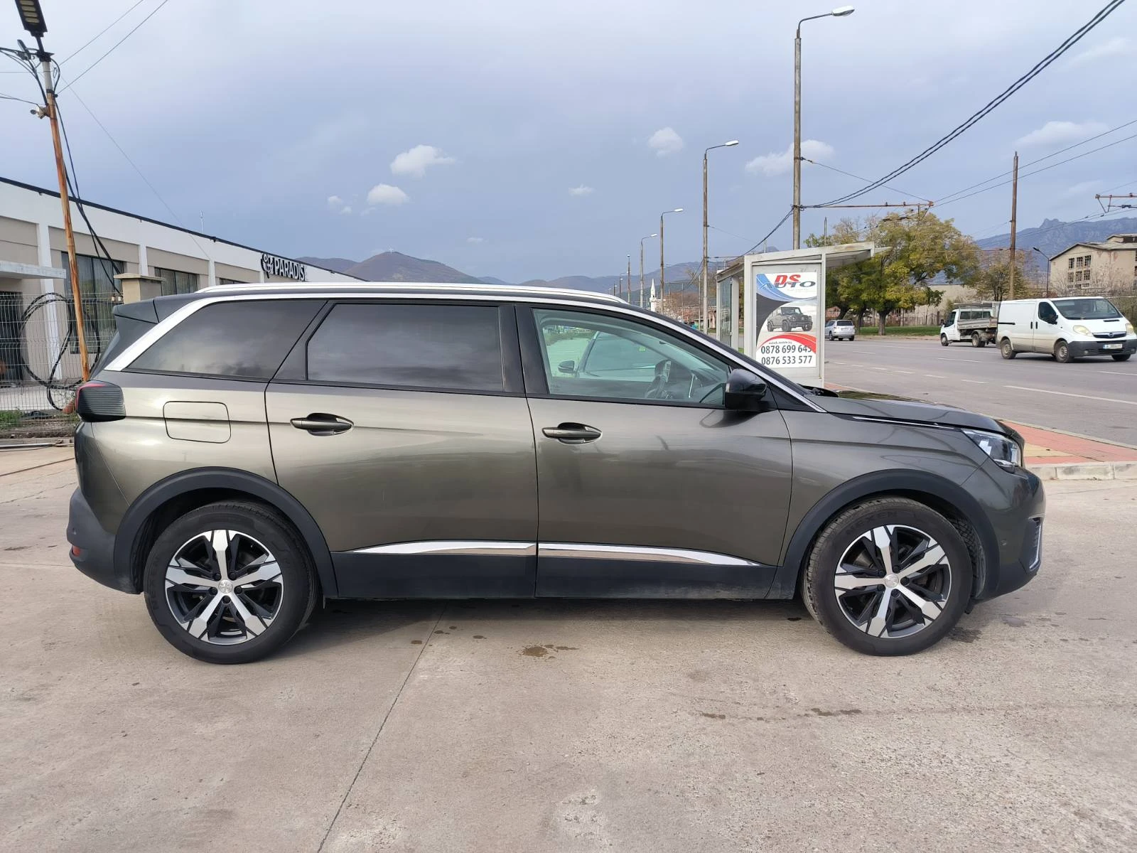 Peugeot 5008 1.6d-7m-Automat-Navi-Euro-6B - изображение 4