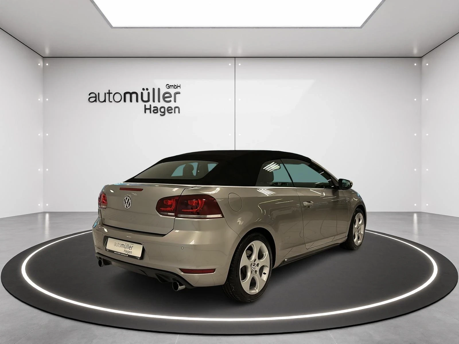 VW Golf 2.0 TSI GTI Cabrio DSG DYN-A| NAVI| TEMPO| AHK - изображение 4