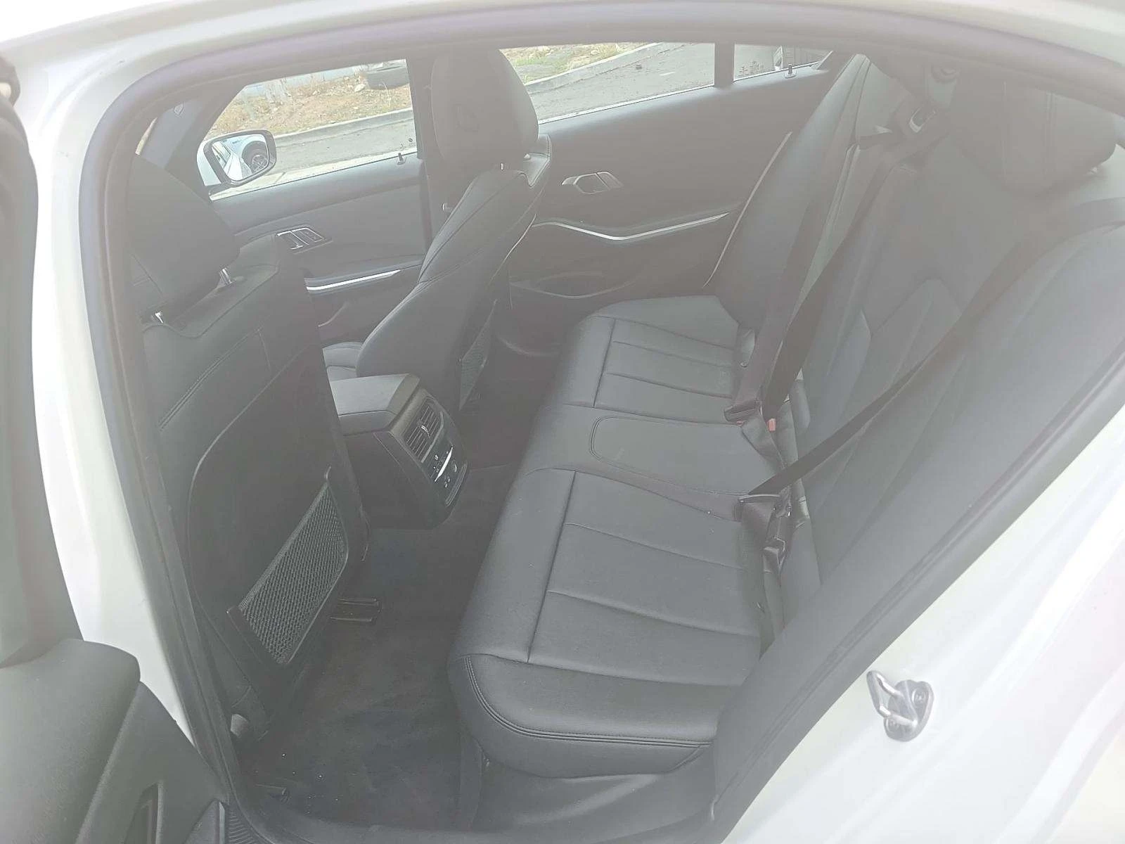 BMW 330 | Mobile.bg   11