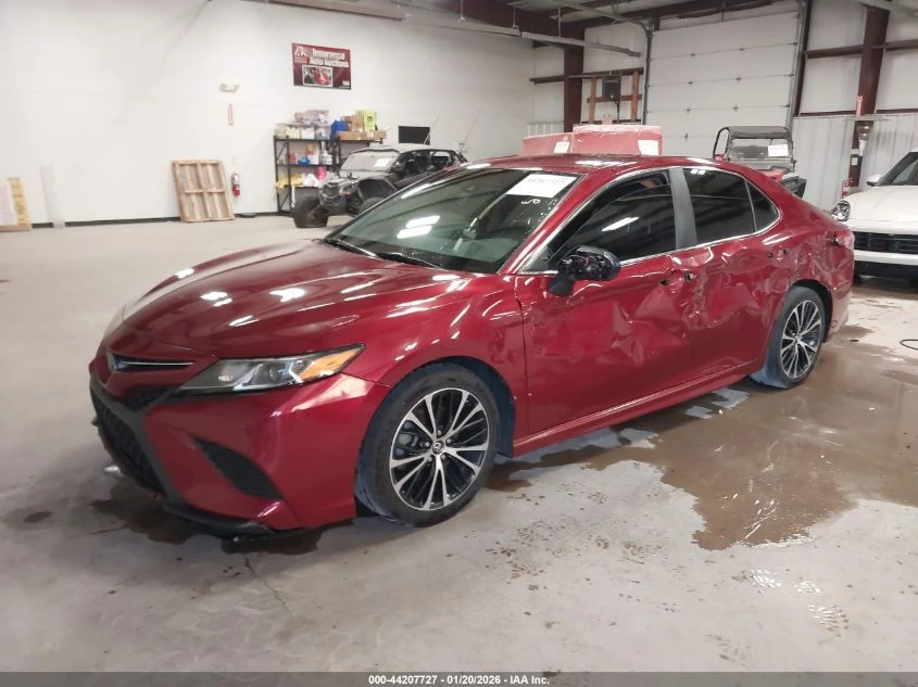 Toyota Camry 2.5l Se - изображение 2