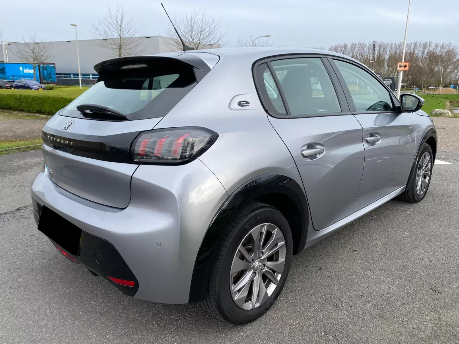 Peugeot 208 �/136HP/50KWH/LED/AUTOMATIC | Mobile.bg � ����������� 2