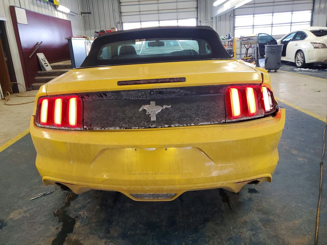 Ford Mustang 3.7l, снимка 6 - Автомобили и джипове - 53907479