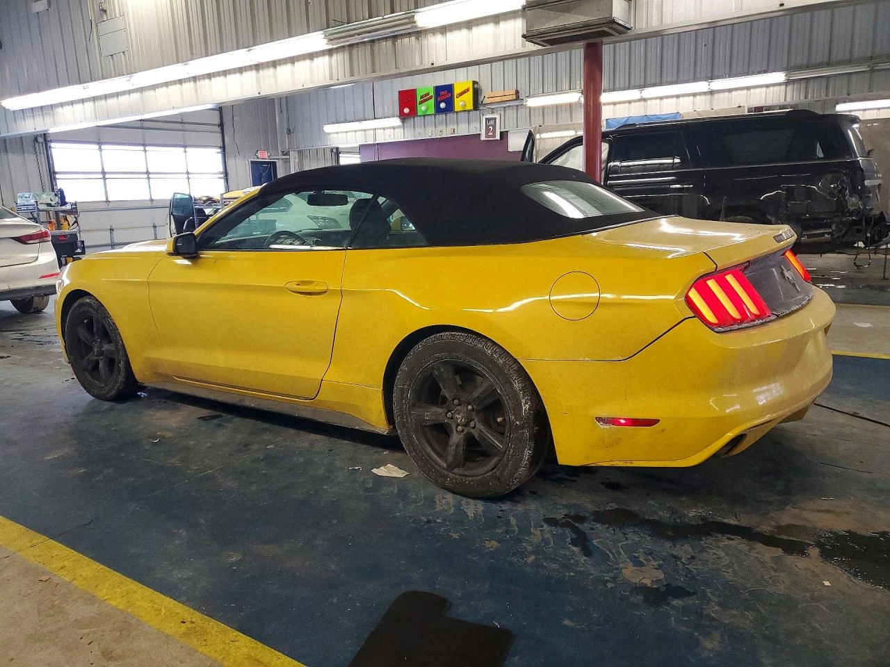 Ford Mustang 3.7l, снимка 2 - Автомобили и джипове - 53907479