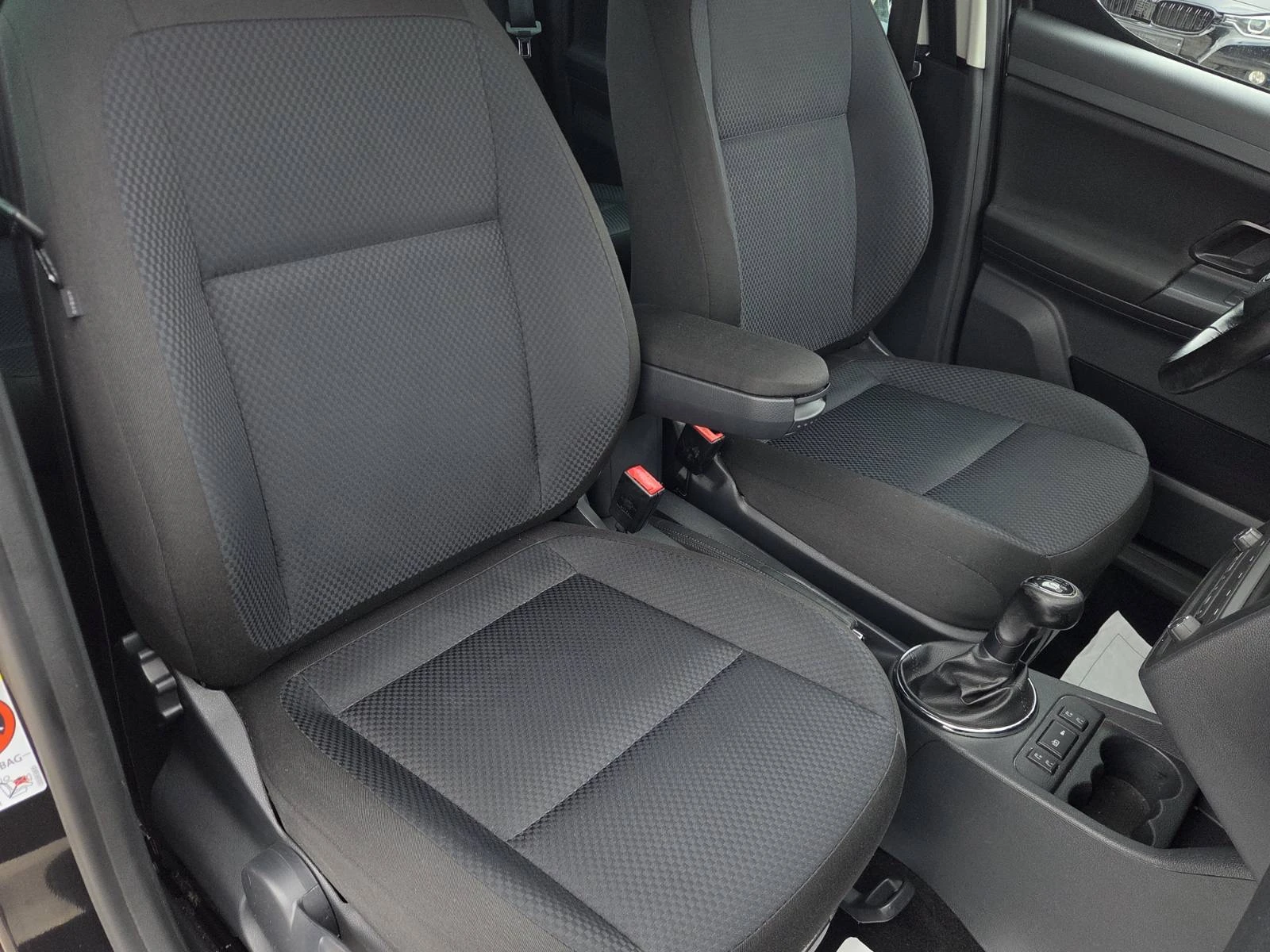 Skoda Roomster 1.2БЕНЗИН/4-ЦИЛИНДЪРА/КЛИМАТРОНИК, снимка 8 - Автомобили и джипове - 54088471