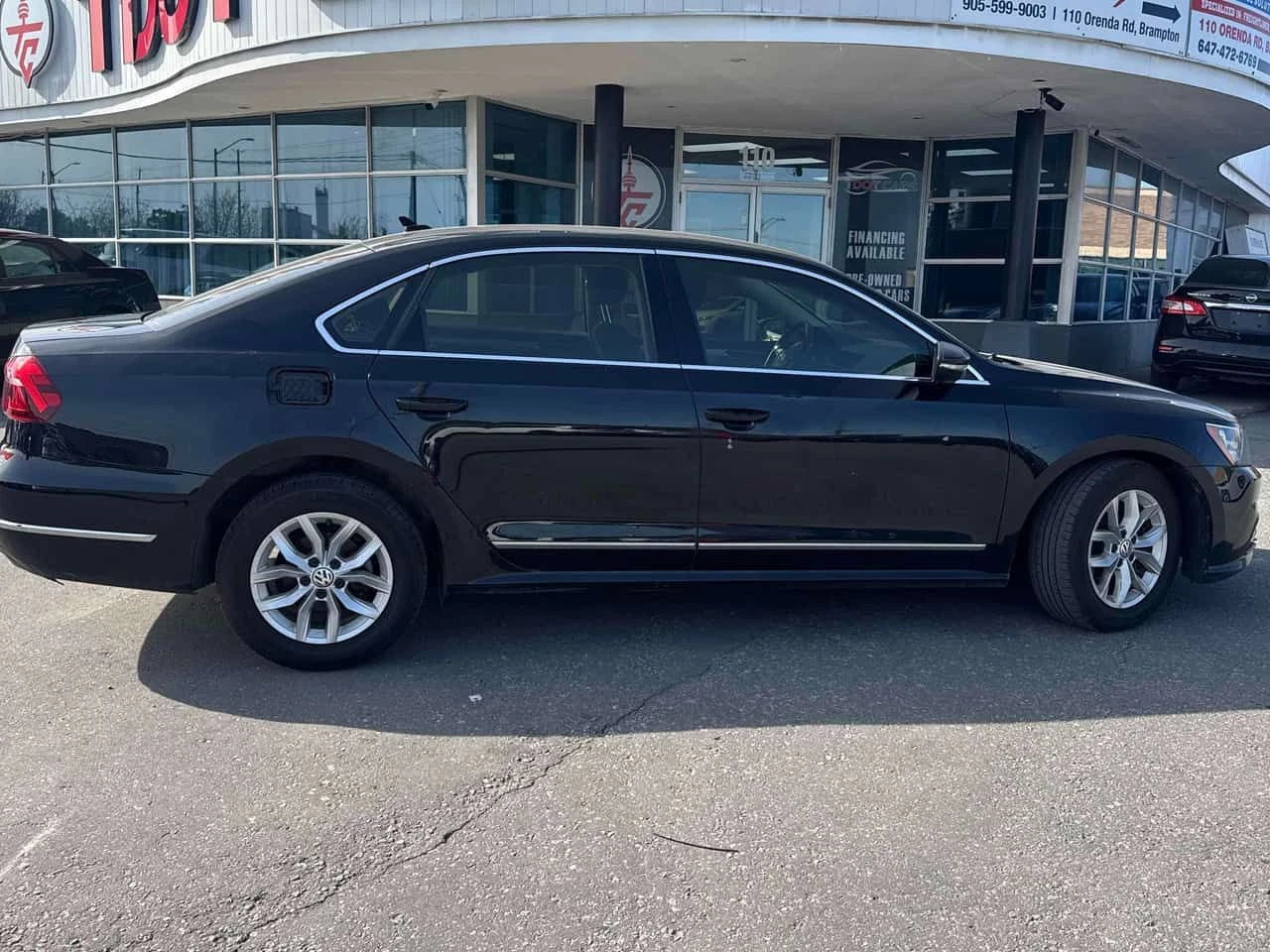 VW Passat * Trendline+ * CARFAX * KEYLESS * ПОДГРЕВИ * КЛИП , снимка 3 - Автомобили и джипове - 54414174