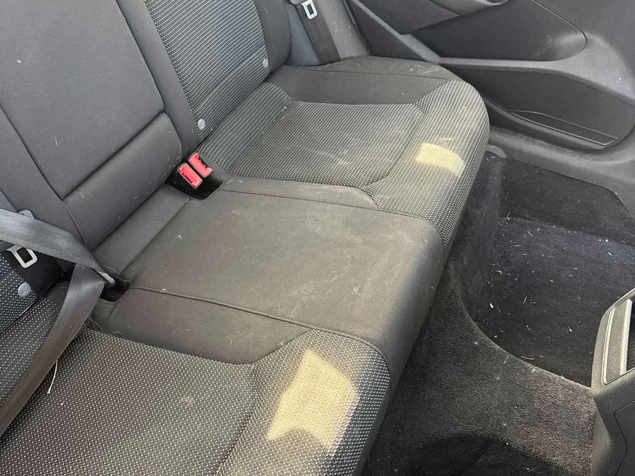 VW Passat * Trendline+ * CARFAX * KEYLESS * ПОДГРЕВИ * КЛИП , снимка 11 - Автомобили и джипове - 54414174
