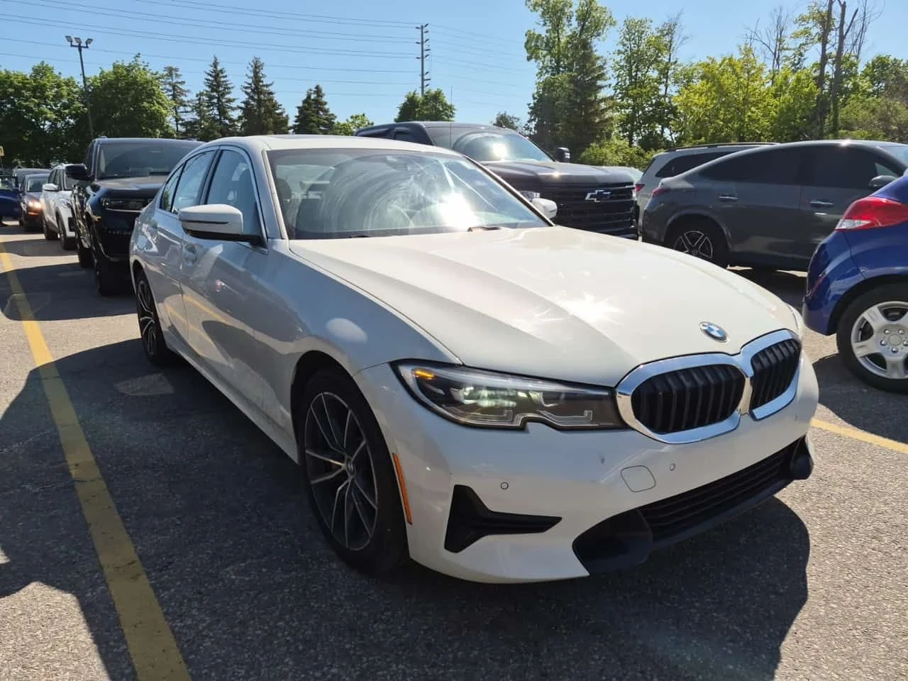BMW 330 * XDRIVE * CARFAX * АВТОКРЕДИТ * , снимка 2 - Автомобили и джипове - 54820096