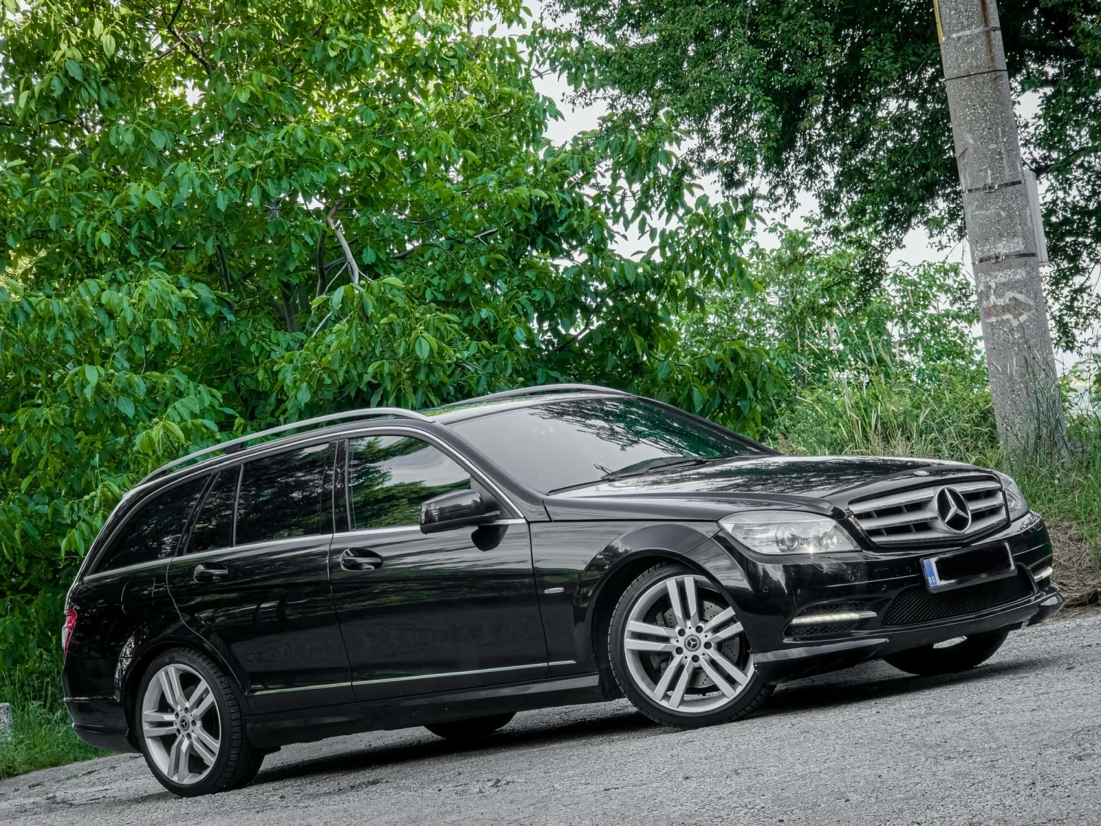 Mercedes-Benz C 350 Mercedes C350 4matic AMG pac, NAVI, Кожа, 2ключа, снимка 3 - Автомобили и джипове - 54908748