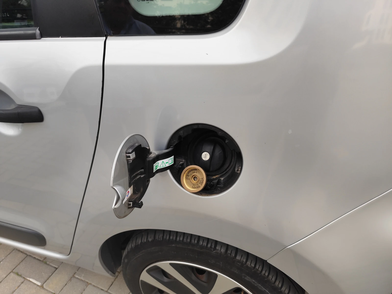 Citroen C3 Picasso 1.4, снимка 9 - Автомобили и джипове - 55051601