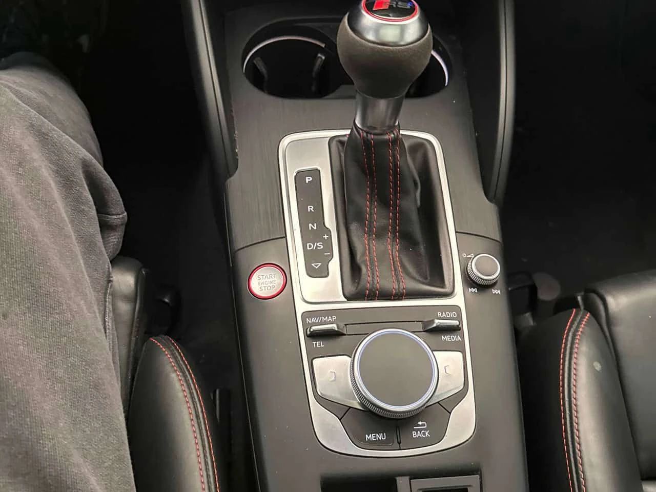 Audi Rs3 | DISTRONIC | B&O | CARFAX | , снимка 13 - Автомобили и джипове - 55308133
