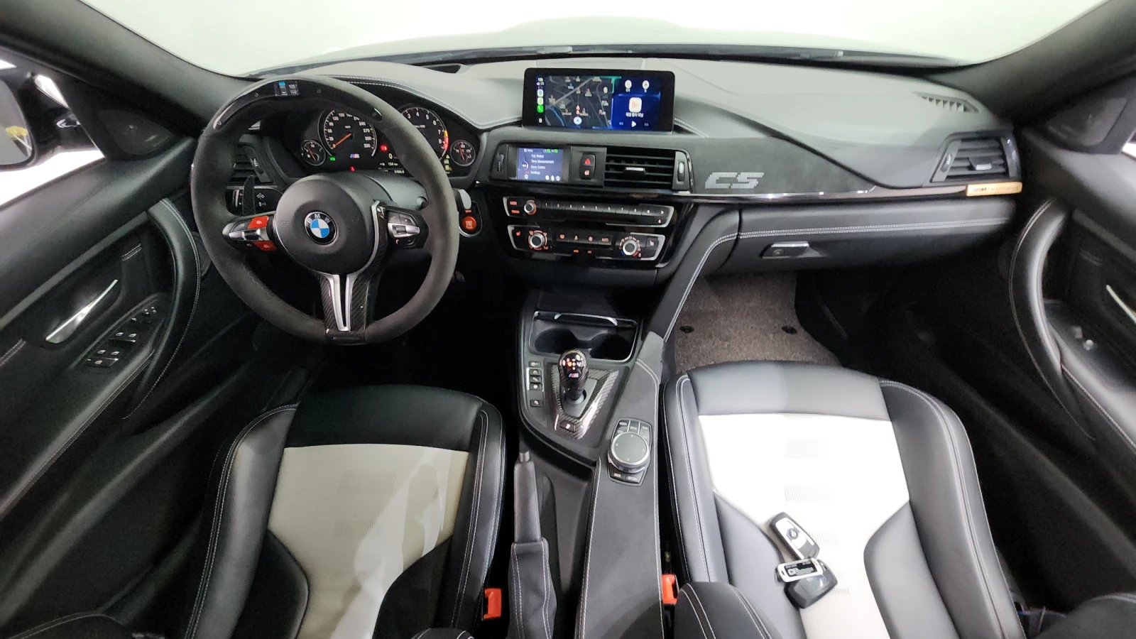 BMW M3 Sedan CS, снимка 8 - Автомобили и джипове - 55393231