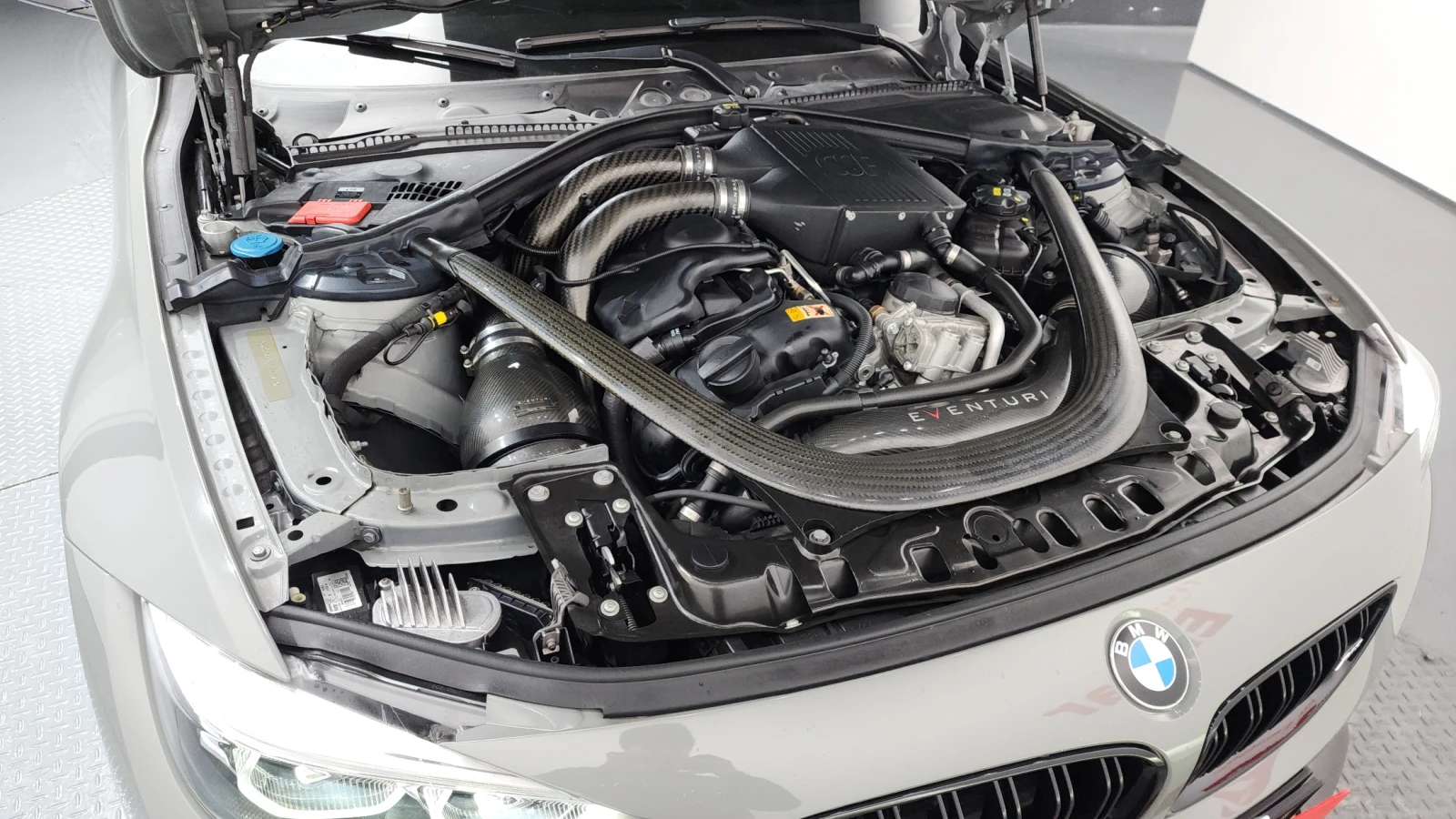 BMW M3 Sedan CS, снимка 17 - Автомобили и джипове - 55393231