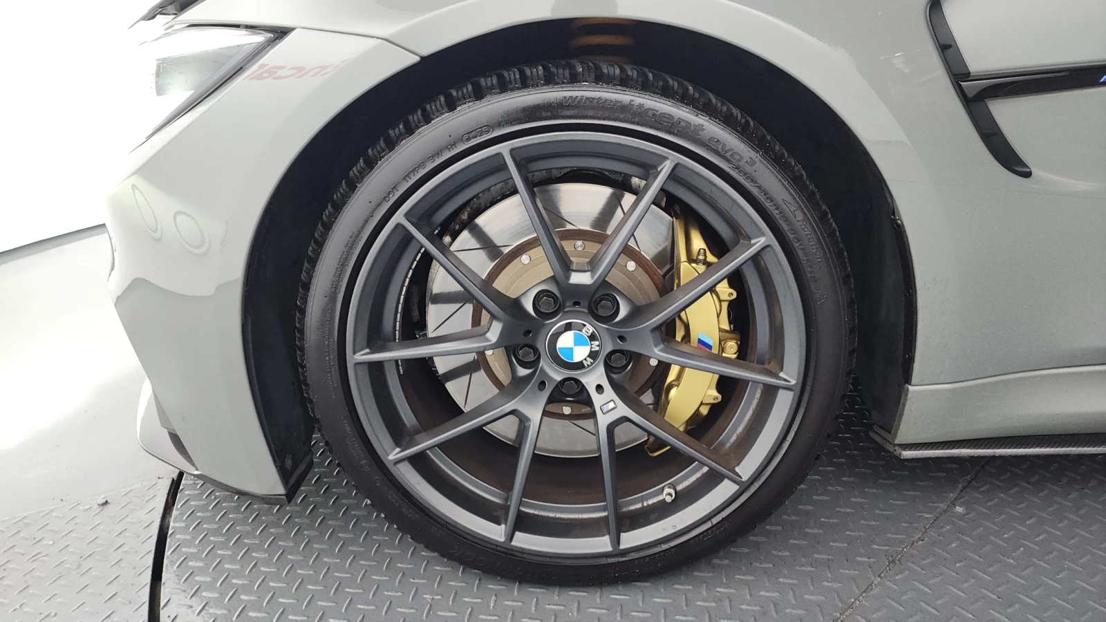 BMW M3 Sedan CS, снимка 5 - Автомобили и джипове - 55393231